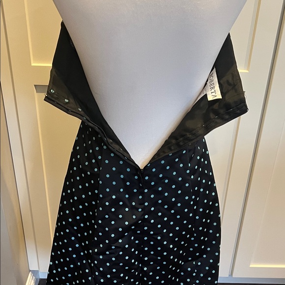 Vintage Roberta 80's Black Halter Dress with Light Blue Polka Dots Size 5/6 - Picture 7 of 9